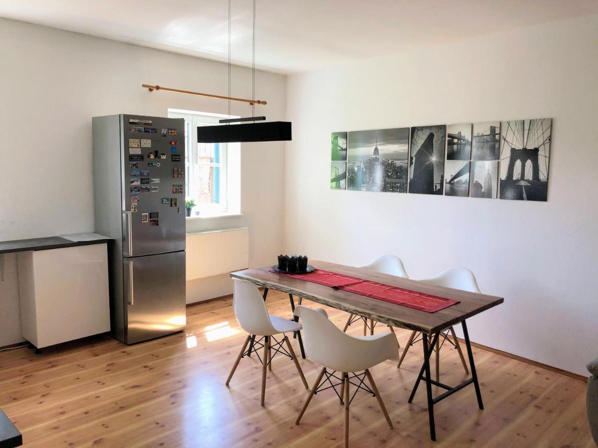 Ferienwohnungen Und Appartements Im Idyllischen Vierkanthof, Gruppenurlaube Fürstenfeld Kültér fotó